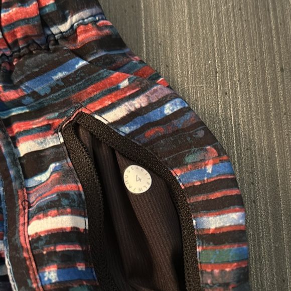 Lululemon striped shorts - Picture 2 of 4